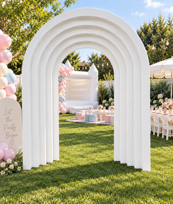 THE GRAND ARCH